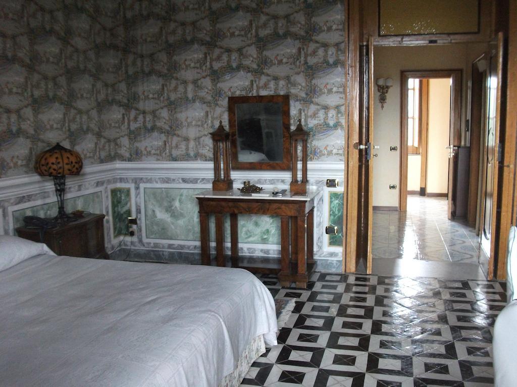 Villa Marcello Καζέρτα Δωμάτιο φωτογραφία